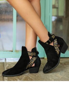 Black booties by Antelope